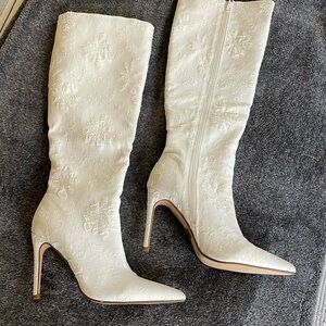 LuLus white floral boots